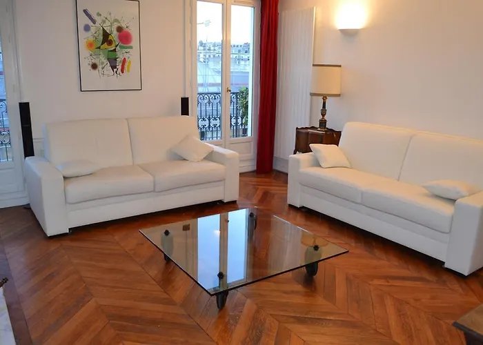 Appartement moulin rouge II