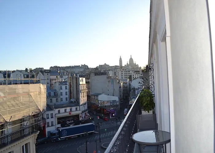 Appartement Moulin Rouge II